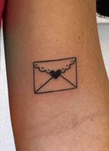 Tiny Envelope Tattoo, Mail Tattoo Letter, Youve Got Mail Tattoos, Small Envelope Tattoo, Love Envelope Tattoo, Red Envelope Tattoo, Love Letter Tattoo Envelope, Mailbox Tattoo, Envelope Tattoos