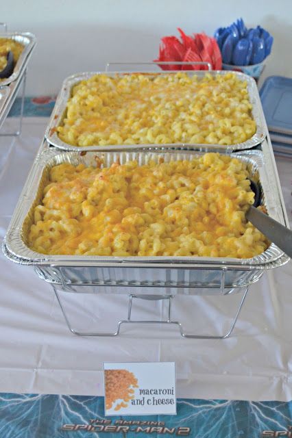 Birthday Party Mac And Cheese, Mac And Cheese Bar Grad Party, 1 Birthday Food Ideas, Mac And Cheese For Party, Baby Bbq Food Ideas, Stag And Doe Party Food, Party Size Mac And Cheese, Mac Cheese Bar, Mac And Cheese Bar Parties