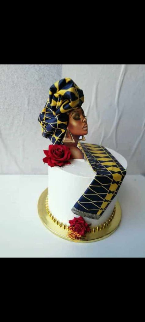 African Cake Design, Lobola Cake Ideas, African Print Cake, Africa Cake, African Cake, Cake Bday, 45 Birthday, Apple Cake Pops, Cake Varieties