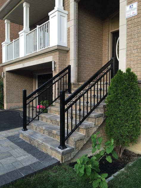 porch-aluminum-steps-railing-orangeville - GTA RAILINGS Aluminum Porch Railing, Steps Railing, Railings For Steps, Porch Handrails, Exterior Handrail, Porch Railing Designs, Outside Steps, Front Porch Railings, Outdoor Stair Railing