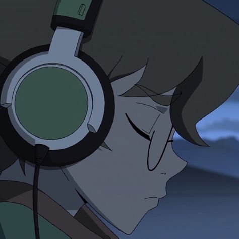 Voltron Pfp Pidge, Pidge Voltron Aesthetic, Shiro Voltron Icon, Pidge Voltron Pfp, Pidge Icon, Pidge Fanart, Voltron Pfp, Voltron Icons, Voltron Wallpaper