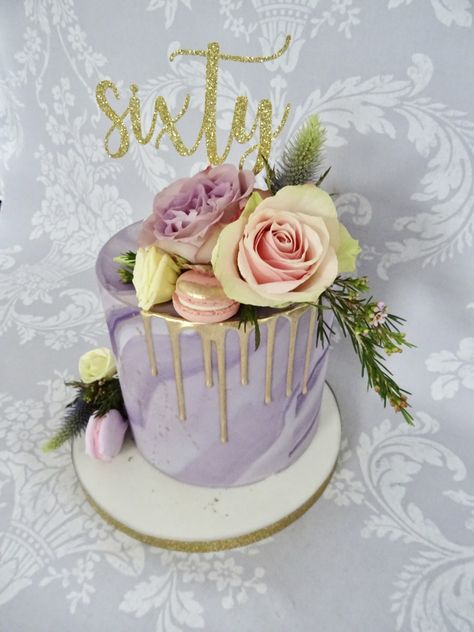 Purple Marble Cake, Birthday Cake With Fresh Flowers, Marble Cakes, Purple Birthday Cake, 21st Bday Cake, Cake With Fresh Flowers, 21 Bday, Purple Cakes Birthday, 40th Cake