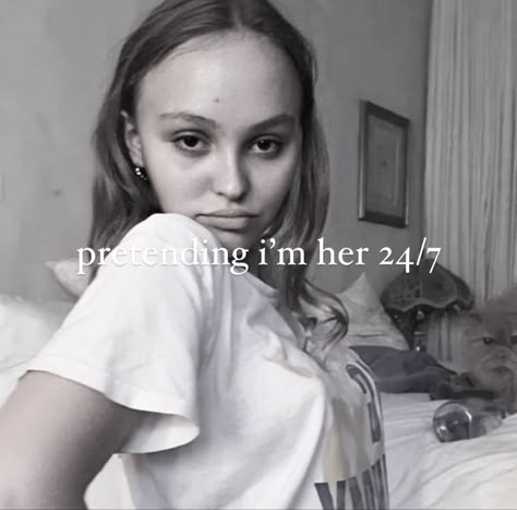 Silly Whispers, Girl Blogging, Girl Interrupted, Girls Diary, Walk In My Shoes, Silly Girls, Die Young, Online Diary, Lily Rose Depp