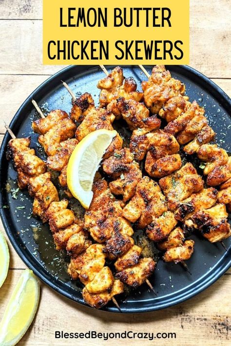 Lemon Chicken Skewers Air Fryer, Lemon Butter Chicken Skewers, Lemon Pepper Chicken Skewers Air Fryer, Lemon Butter Parmesan Chicken Skewers, Air Fryer Chicken Skewer Recipes, Lemon Chicken Air Fryer, Air Fryer Chicken Skewers, Air Fryer Kabobs, Chicken Kabobs Air Fryer