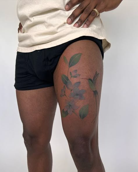 jess chen on Instagram: "Lignum vitae flowers and a sweet doctor bird, thank u @darren.lee 💜" Floral Tattoo Dark Skin, Jess Chen Tattoo, Lignum Vitae Tattoo, Doctor Bird Tattoo, Color Tattoos On Dark Skin, Tattoos On Dark Skin, Skin Pictures, Doctor Bird, Forget Me Not Tattoo