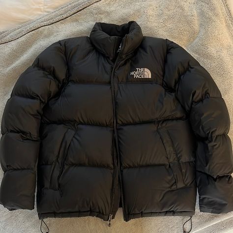 Down coat from The North Face. Winter Coat North Face, Puffer Coat North Face, North Puffer Jacket, The North Face Women, The North Face Puffer Jacket For Fall Winter Sports, Casual The North Face Puffer Jacket For Winter Sports, The North Face Puffer Jacket For Winter Sports, The North Face Jacket Black, North Face Clothes