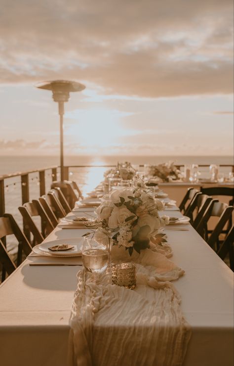 Ocean View Restaurant, Ocean View Wedding, Wind Sea, Dinner Setting, Sea Wedding, Ocean Wedding, Beach Wedding Photos, Table Styling, St Croix