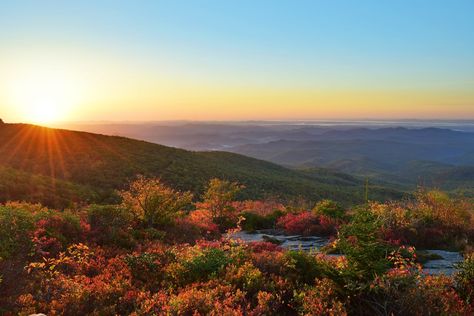 Banner Elk, North Carolina North Carolina Summer, Banner Elk North Carolina, Randy Johnson, Georgia Coast, Retirement Ideas, Carolina Mountains, Girlfriends Getaway, Grandfather Mountain, Banner Elk