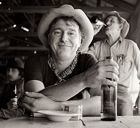 R.I.P. Jerry Jeff Walker – 10 good cover versions of “Mr. Bojangles” | Born To Listen Worn Out Shoes, Mr Bojangles, Jerry Jeff Walker, Bobbie Gentry, Harry Nilsson, Townes Van Zandt, Outlaw Country, Nina Simone, Shoes Silver