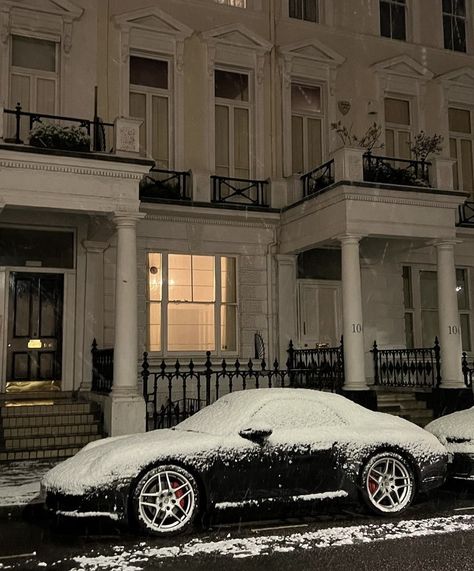 Wallpaper Winter, Luxury Aesthetic, Naha, Dream Lifestyle, London Life, Winter Wonder, Winter Aesthetic, Winter Time, Future House