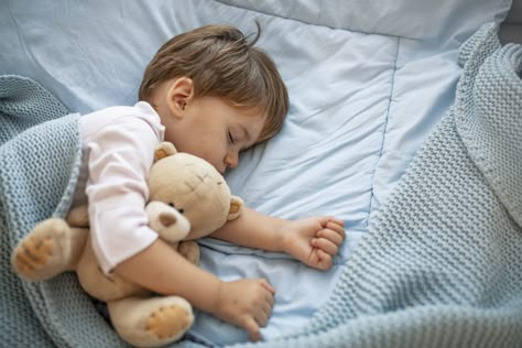 boy sleeping in bed with bear Boy Sleeping, Increasing Height, Baby Sleep Consultant, Slider Sandwiches, Child Sleep, Sleep Consultant, Gentle Baby, Kids Bedtime, Tired Mom