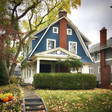 Blue Dutch Colonial Exterior, Dutch Colonial Revival Exterior, Dutch Colonial Exterior Before And After, Dutch Colonial Exterior Colors, Colonial Revival House Exterior, New England Homes Exterior, Colonial Revival Exterior, Dutch Colonial Homes Interior, Dutch Colonial Exterior