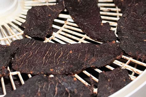 Elk Jerky Recipe, Dehydrator Jerky, Jerky Marinade Recipes, Venison Tenderloin Recipes, Jerky Recipes Dehydrator, Deer Jerky Recipe, Venison Jerky Recipe, Jerkey Recipes, Deer Jerky