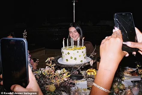 Kylie Jenner Bday, Kendall Jenner Birthday, Kendall Jenner Halloween, Kendall Birthday, Jenner Family, 26th Birthday, Birthday Planning, Kendall Jenner Outfits, Keeping Up With The Kardashians