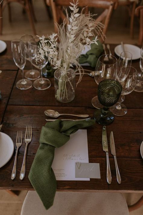 Olive Green Wedding Colors For Green Wedding Themes 2023, Olive Green Bridesmaid Dresses - ColorsBridesmaid Green Wedding Napkins Table Settings, Wedding Forest Green Theme, Linen Wedding Theme, Simple Earthy Wedding Decor, Forest Green Napkins Wedding, Dark Green Wedding Place Settings, Diy Wedding Table Set Up, Olive Green Aesthetic Wedding, Olive Napkin Wedding