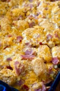 Ham And Cheese Casserole Dinners, Cheese Tater Tot Casserole, Jail Food, Tator Tot Recipe, Student Dinners, Tater Tot Bake, Breakfast Ham, Kielbasa Recipe, Ham Casserole Recipes