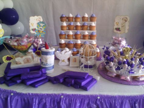 primera comunion...candy bar sencillo...genydecorations Candy Bar, Diaper Cake, Candy, Bar, Cake