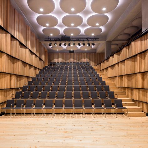 Aim Architecture, Theatre Hall, Auditorium Design, Theater Room Design, Theater Architecture, Lecture Theatre, Multipurpose Hall, Theatre Interior, Cinema Design