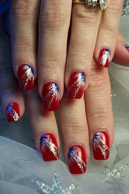 Red White And Blue Nails, White And Blue Nails, Red And Silver Nails, Firework Nail Art, Patriotic Nails Design, Red Toenails, Firework Nails, Red Nail Art Designs, Patriotic Nails