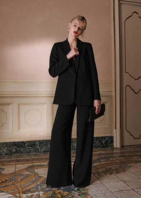 Camillo Trousers - Black - Recycled viscose - Sézane French Beauty, Polo Sweatshirt, Knitwear Dress, Black Suits, Tailored Jacket, Mode Inspiration, Short Jacket, High Waisted Trousers, Parisian Style