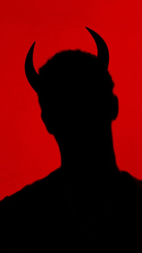 Demon Aesthetic, Devil Aesthetic, Fire Demon, Dark Red Wallpaper, Black Cartoon Characters, Marvel Comics Wallpaper, Shadow Pictures, Funny Phone Wallpaper, Fancy Video