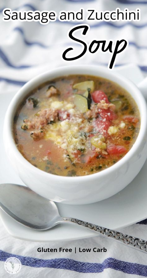 Lasagne Soup, Zucchini Soup Recipes, Sausage Soup Recipes, Hearty Soup Recipes, Veal Recipes, Italian Sausage Soup, Soup With Ground Beef, Italian Sausage Recipes, Zucchini Soup