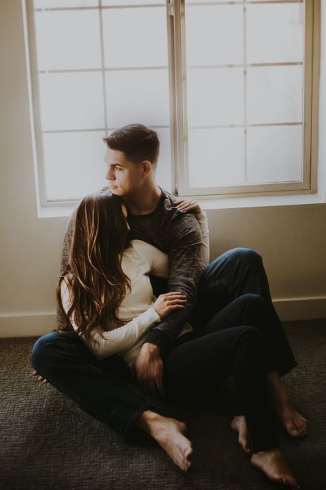 Couple Poses Hidden Face, Coupal Pic, Sitting In Lap Couple, Couple Goal Romantic Bed, Photo Wallpaper Bedroom, Couple Goal Romantic, Weird Pics, Goals Couple, Romantic Questions