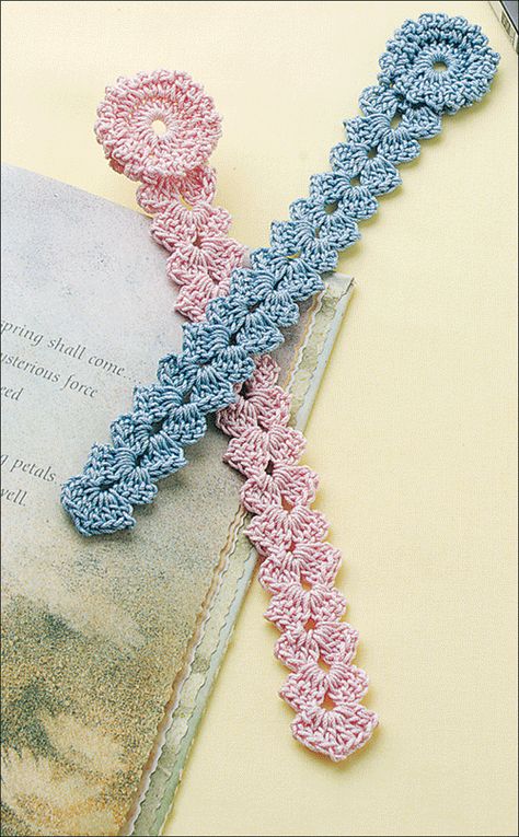 Crochet Bookmarks Free Patterns, Bookmark Diy, Penanda Buku, Crochet Bookmark Pattern, Crochet Bookmark, Bracelet Crochet, Confection Au Crochet, Pola Amigurumi, Crochet Simple