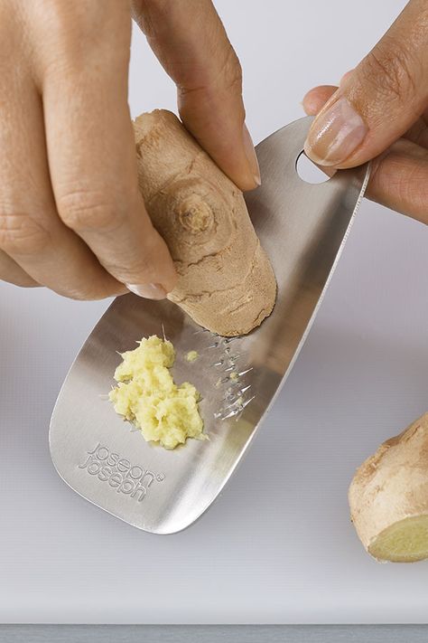 Tools And Equipment In Cooking, Apartment Details, Ginger Grater, Ginger Roots, Ginger Paste, Garlic Grater, Innovative Kitchen, House Essentials, Healthy Food Dishes