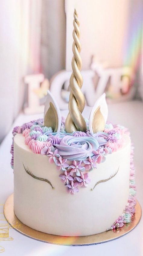 Cute Unicorn Cake Designs : Cute unicorn cake Cotton Candy Unicorn Cake, Tort Unicorn, Cute Unicorn Cake, Unicorn Number Cake, Unicorn Cake Design, Cake Unicorn, Cake Designs For Girl, Cake Rainbow, Rainbow Unicorn Cake