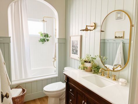 Cowgirl Bathroom, Restroom Ideas, Moms Kitchen, Timeless Bathroom, Decor Studio, Cottage Bathroom, Farmhouse Remodel, Downstairs Bathroom, Modern Cottage