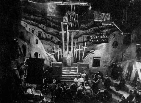 German Expressionism Film, German Expressionism Art, Metropolis Film, Metropolis 1927, Pier Paolo Pasolini, Franz Marc, Fritz Lang, German Expressionism, Film Inspiration