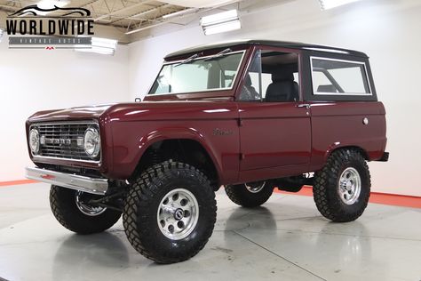 My love of Ford Broncos. 🇺🇲 #fordbronco #bronco #x #ford #classicbronco #offroad #earlybronco #f #vintagebronco #fordtrucks #fordbroncodaily #fordsofinstagram #classictrucks #trucks #fordnation #rc #fordtruck #earlybroncodrivers #fullsizebronco #classicfordbronco #obs #vintage #fordf #lifted #classiccars #dentside #builtfordtough #classicfordbroncos #truck #bhfyp #fordtough #fordraptor Dentside Ford, Vintage Ford Bronco, Classic Bronco, Early Bronco, Classic Ford Broncos, Ford Broncos, Built Ford Tough, Bronco Sports, Ford Raptor