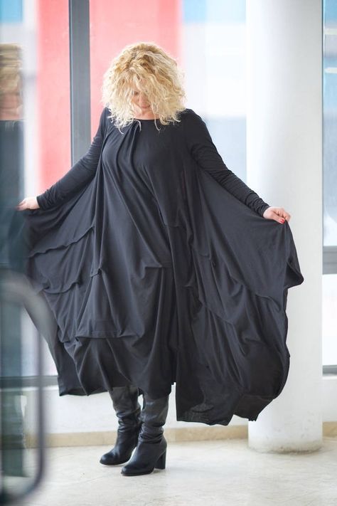 Black Plus Size Dress, Tropical Dresses, Plus Size Long Dresses, Wings Dress, Steampunk Dress, Plus Size Maxi Dress, Batwing Dress, Office Outfits Women, Office Fashion Women