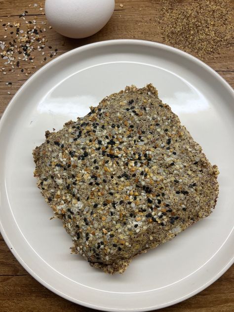 3 Ingredient 90 second Flax Bread 2 Ingredient Flax Bread, Flax Seed Bread Recipe, Flax Recipes, Egg And Bread Recipes, Flax Bread, Allergy Diet, Flaxseed Bread, 90 Second Bread, Bread Recipe Video