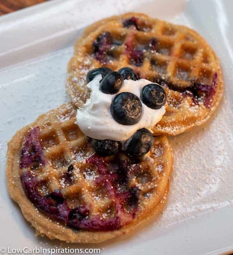 Easy Blueberry Chaffle Recipe Blueberry Chaffle, Blueberry Chaffles Keto, Dessert Chaffle Recipes, Chaffle Recipes Easy, Chaffle Recipe Keto Easy, Waffle Iron Recipes, Waffle Maker Recipes, Blueberry Cream Cheese, Easy Blueberry