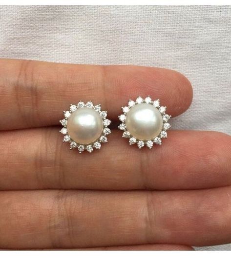 Pearl Studs Earrings, Studs Earrings Gold, Glamorous Earrings, Pearl Jewelery, Diamond Star Earrings, Silver Earrings Wedding, Earring Bridal, Bridal Earrings Studs, Akoya Pearl Earrings