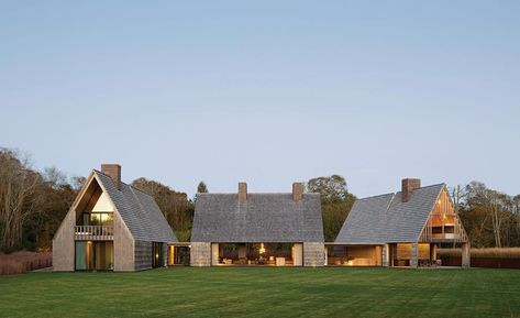 Stony Hill House by Bates + Masi Architects | 2021-04-01 | Architectural Record Hamptons Architecture, Bates Masi, Cedar Shingle Roof, Exterior Houses, Glazed Walls, Green Acres, Freestanding Fireplace, Studios Architecture, Cedar Shingles