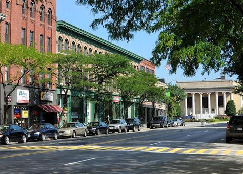 This is a shot of Downtown Framingham, MA. Framingham is my hometown, and I can't wait to get back there. Framingham Massachusetts, Real Estate Guide, Managed It Services, First Time Home Buyers, Best Places To Live, Architectural Features, Live In The Now, New Hampshire, Road Trips