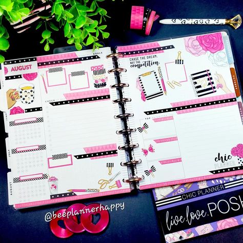 I 💖 the Monthly Layout by Happy Planner! I've been using it for 2 years now for staying organized in my Etsy businesses and I look forward to decorating it every month! This month I'm using @live.love.posh Chic Planner Sticker book. Love this color combo! Watch the PWM here: https://youtu.be/8lln4aiPcfE #happyplanner #beeplannerhappy #monthlylayout #smallbusinessplanner #chicplanner #plannercommunity Diy Happy Planner Cover, Happy Planner Monthly Layout, Happy Planner Ideas, Mambi Happy Planner Layout, Planner Monthly Layout, Happy Planner Free Printable, Happy Planner Cover, Paper Layout, Mambi Happy Planner