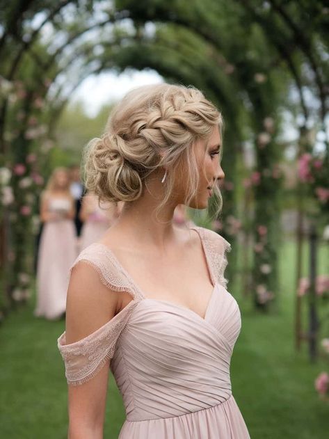 Find the perfect updo for your bridesmaids with these chic hairstyle ideas! Whether it's a low bun, twisted updo, or braided crown, these styles add elegance to any wedding day. Bridesmaid hairstyles, updo hairstyles, wedding hair for bridesmaids. Bridesmaid Hair Side Updo, Crown Braid Bun, Bridal Hair Side Bun, Side Dos For Wedding, Bridesmaid Hairstyles Half Up Half Down Braid Short Hair, Wedding Hairstyle Low Bun, Bridesmaid French Twist, Bridesmaid Hair Side Pony, Blonde Wedding Updo