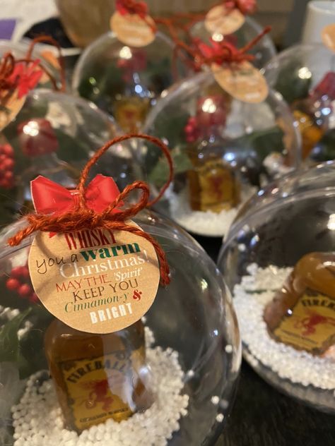 Ornament Gift Ideas For Coworkers, Clear Ornament Decorating Ideas, Fireball Christmas Gift, Mini Fireball Gift Ideas, Fireball Gift Basket, Fireball Gift Ideas, Ornament Exchange Ideas, Christmas Gift Card Presentation, Christmas Alcohol Gifts