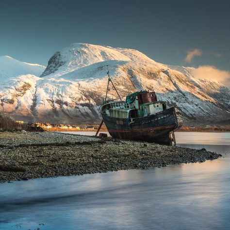 Ben Nevis Scotland, Mysterious Landscape, Berg Tattoo, Scotland Aesthetic, Beautiful Scotland, North Coast 500, Scotland Forever, Irish Cottage, Ben Nevis