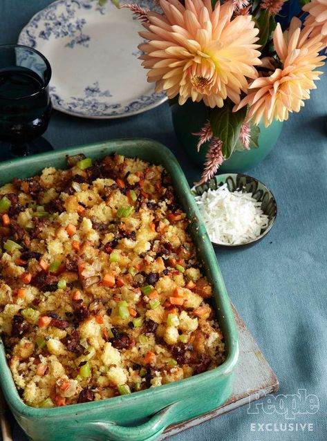 Aarón Sánchez's Chorizo and Cornbread Stuffing Recipe Chorizo Cornbread, Chorizo Stuffing, Aaron Sanchez, Mexican Cornbread Recipe, Mushroom Stuffing, Cornbread Stuffing Recipes, Celebrity Chef Recipes, Dressing Recipes Thanksgiving, Mexican Cornbread