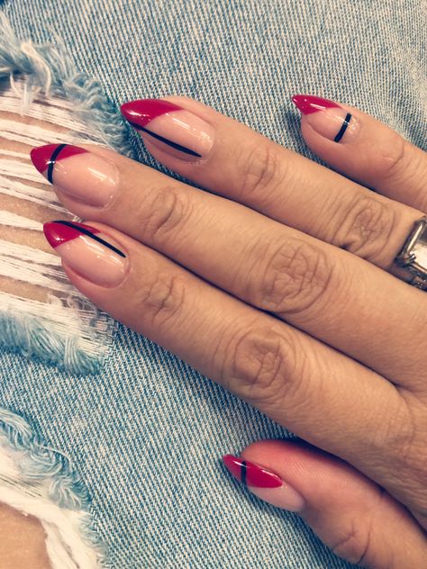 Nails #red #black #nails #naildesigns Red Black Nails, Black Nail Art, Almond Acrylic Nails, Nails Red, Charlotte Wedding, Black Nails, Wedding Nails, How To Do Nails, Red Nails