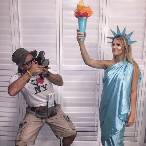 Nyc Tourist And Statue Of Liberty Costume, Statue If Liberty Costume, Statue Liberty Costume, Halloween Costumes Statue Of Liberty, Patriotic Halloween Costumes, Lady Liberty And Tourist Costume, Nyc Tourist Halloween Costume, Statue Of Liberty Costume Couple, Statue Of Liberty Couples Costume