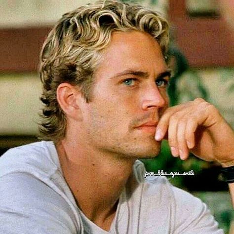 Paul Walker Haircut Long, Paul Walker Long Hair, Paul Walker Hairstyle, Paul Walker Eyes, Paul Walker Haircut, Paul Walker Hair, Haircut Options, Brian Oconner, Surfer Hair