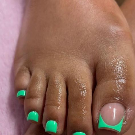 ♥ Nail Tech ♥ on Instagram: "Acrylic toes + THIS color 😍😍😍😍😍😍🍉🍉🍉" Toes Gel Polish, Toe Nails Designs, Gel Toe Nails Ideas, Toes Nails Colors, Toe Nail Colors, Acrylic Toes Ideas, Blue Toe Nails, Fall Pedicure, Different Types Of Nails