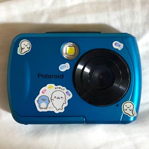 Polaroid Is048, Polaroid Digital Camera, 2023 Wishlist, Digi Cam, Cute Camera, Photo Camera, Polaroid Camera, Tech School, Buy List