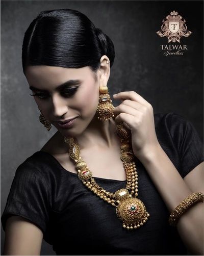 Talwar Jewellers Info & Review | Jewellery in Chandigarh | Wedmegood Talwar Jewellers, Gold Neckles, Bridal Jewellry, Gold Bridal Necklace, Buy Gold Jewelry, New Gold Jewellery Designs, Modern Gold Jewelry, Bridal Jewellery Design, Antique Bridal Jewelry